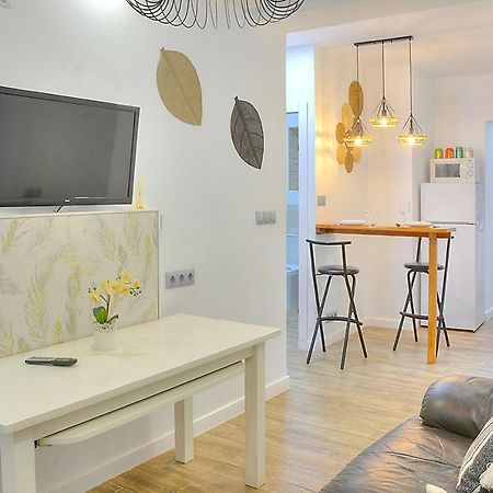 Family Apartment In Triana Севилья Экстерьер фото
