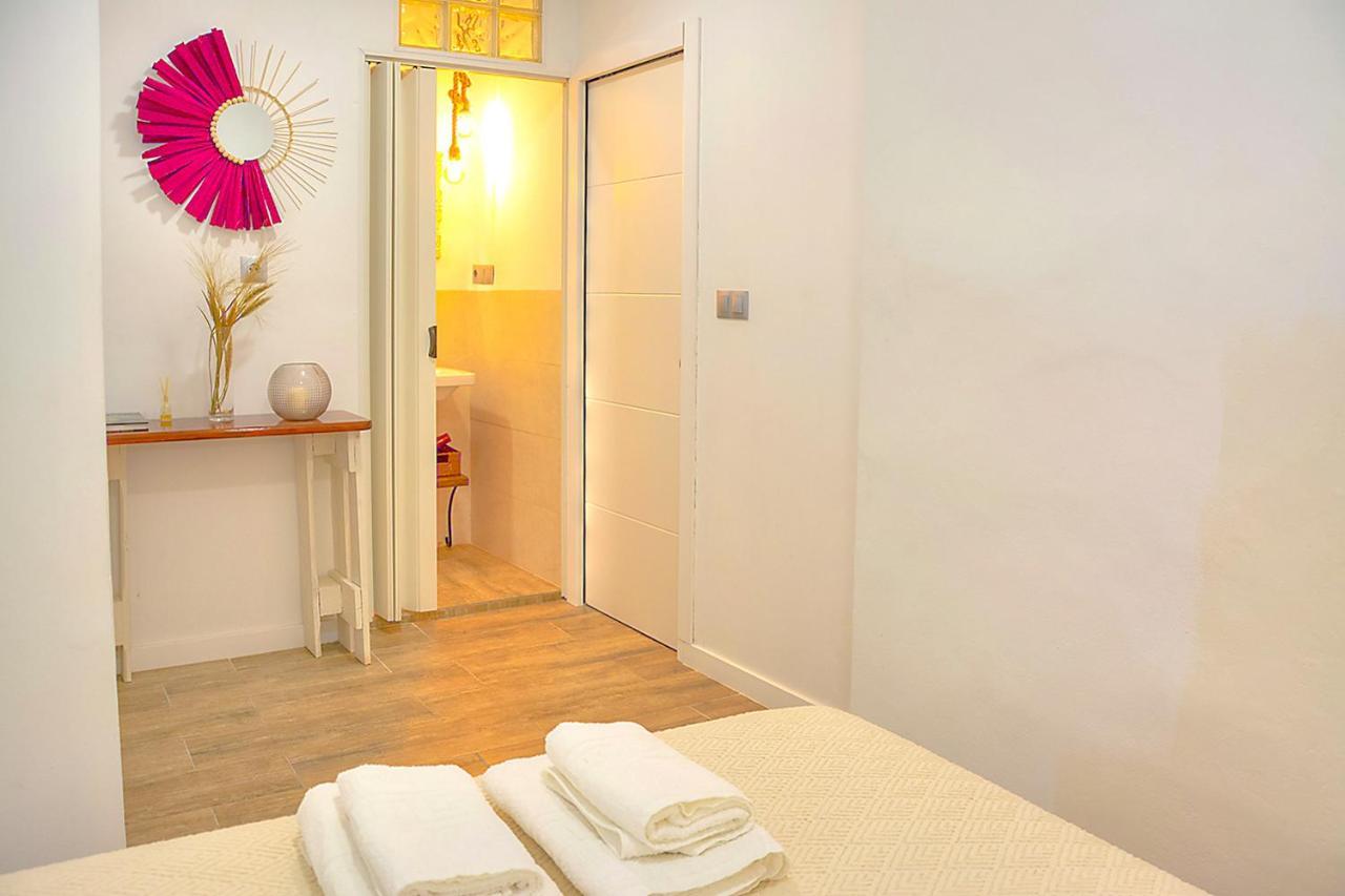 Family Apartment In Triana Севилья Экстерьер фото